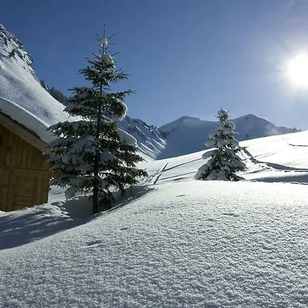 Le Marquis 2 *